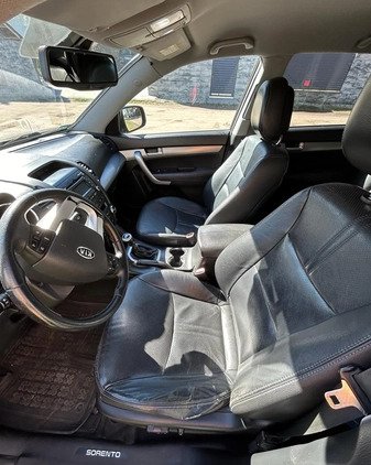 Kia Sorento cena 38900 przebieg: 221000, rok produkcji 2010 z Warszawa małe 37